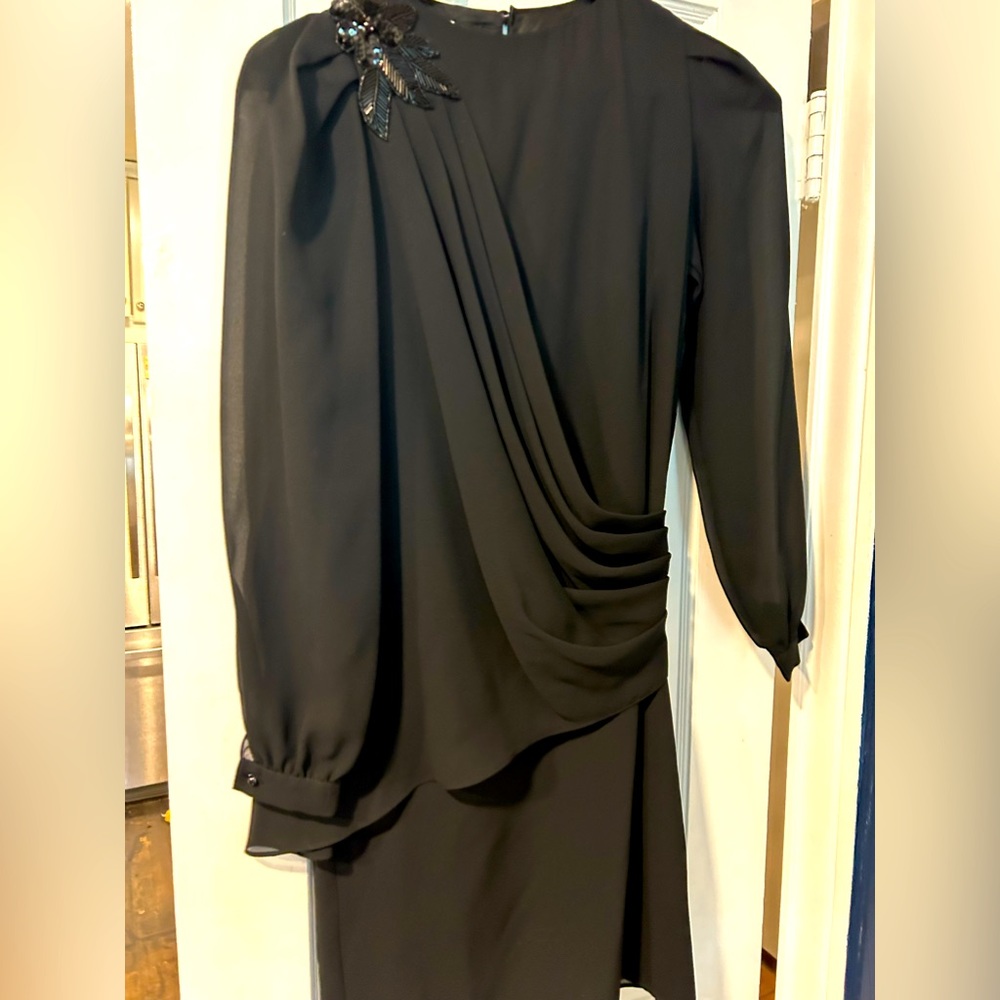 Vintage Ursula of Switzerland 3/4. Drape front, no signs of wear. - Picture 1 of 10